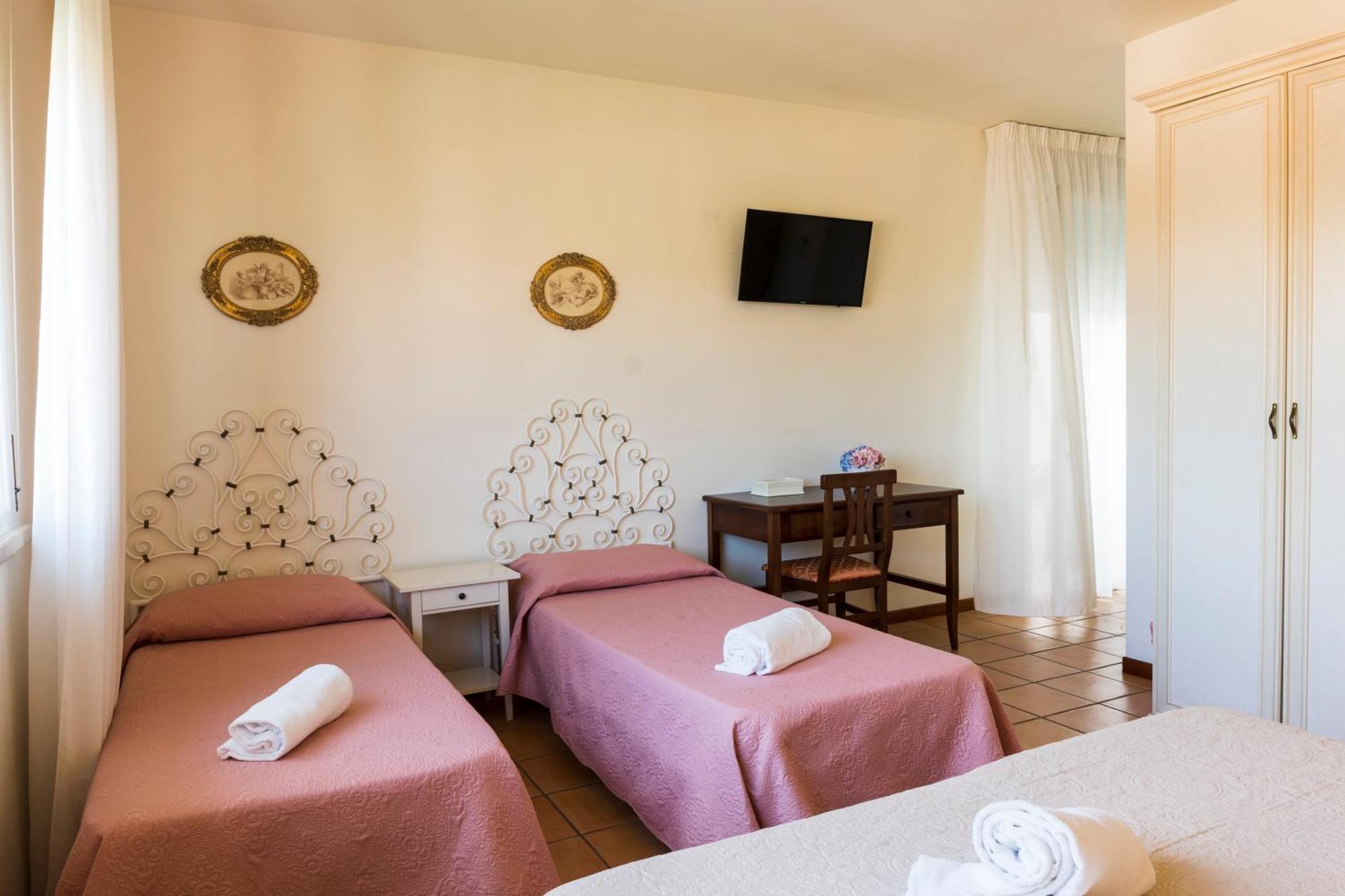 Hotel Sylvia Lido di Camaiore Habitación foto